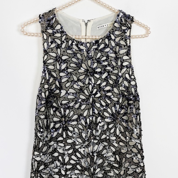 Alice Olivia Remi Embellished Sequin Beaded Dress - Picture 4 of 7